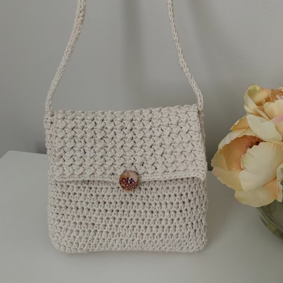 Crochet Small Messenger Bag - Picture 6 of 16